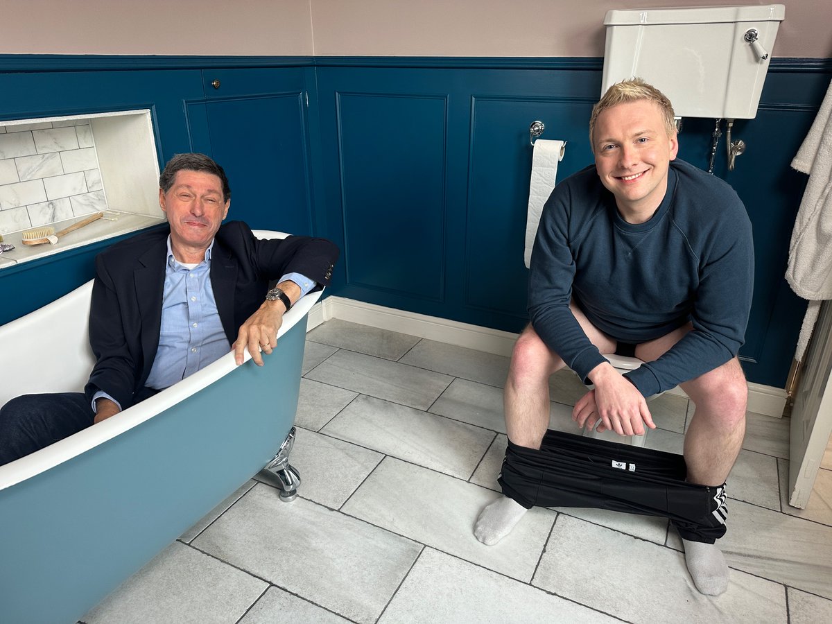 Joe Lycett vs Sewage is tonight at 9pm on @Channel4 starring @GaryLineker, @DeborahMeaden, @1phildaniels, @marksilcox and a special appearance from @jonsopel in my bathtub.