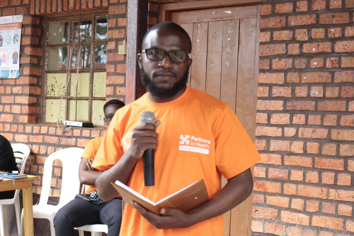 OMunyemana's tweet photo. Empowering youth with knowledge of  SDGs is crucial for fostering active participation in building a brighter future. Count me in to support our future leaders' empowerment! #YouthEmpowerment #SDGs #FutureLeaders 🌍💪
@JosephRyarasa  @BrianChirombo @jdontom @FatimaGohar786 https://t.co/Z7LvI56767