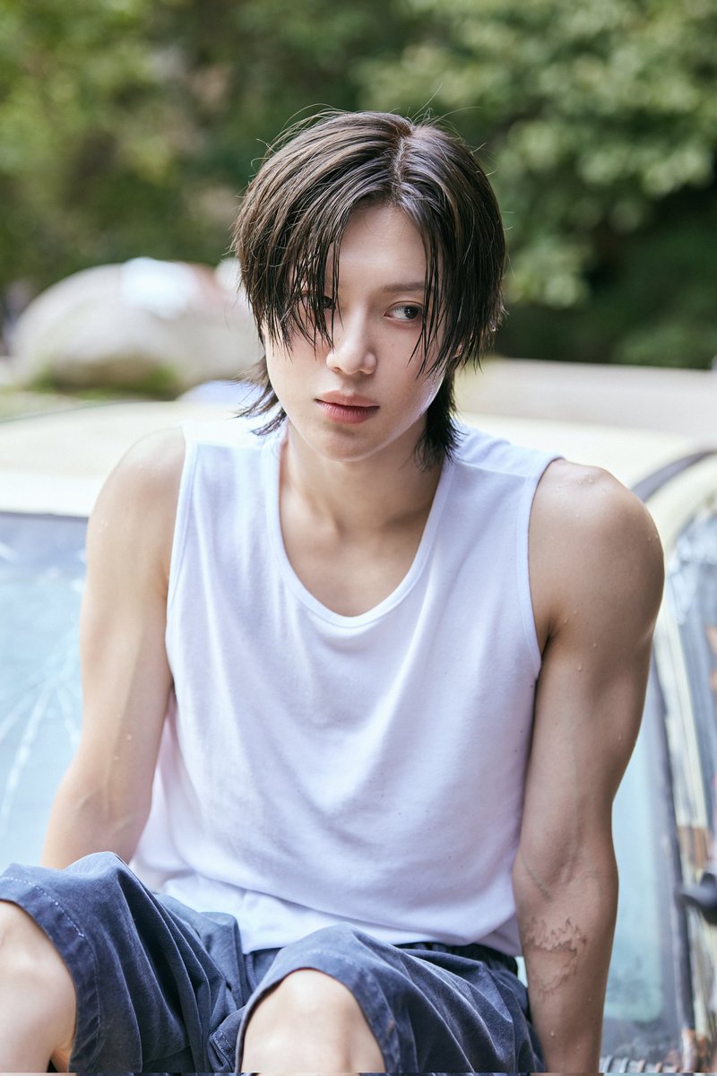 h0urlytaemin tweet picture