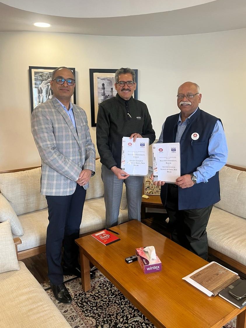 nalanda_univ's tweet photo. Nalanda University and Archaeological Survey of India signed academic cooperation, specifically for Project Mausam. Hon’ble VC @ProfAbhayKSingh and DG @ASIGoI Dr YS Rawat inked the MoU in Delhi. #NalandaUniversity #ASI #AcademicPartnership #ProjectMausam https://t.co/l0sMGRfNjC