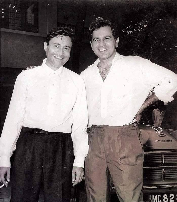 Bollywoodirect's tweet photo. #DilipKumar’s tribute to #DevAnand 12th March 2017. 
I am just a year senior to Dev Anand. All three of us, Raj, Dev and I, started our careers around the same time in the mid-1940s. I still have fond memories of Dev and I travelling by local train to look for work in various studios. We developed a good rapport within a short period and Dev became a dear family friend, especially of my younger brother, Nasir Khan.

By the late 1940s all of us were able to gain a strong footing in filmdom. Raj and I achieved stardom with “Shaheed”, “Andaz” and “Barsat”. Dev rose to heights with “Ziddi” and “Baazi”. We shared a decent professional rapport and a mutual set of unspoken ethics right from the beginning. Though nothing was put into words, we shared a silent regard for each other.

There were frequent meetings between us when we would discuss and analyse each of our works. We had humorous moments also when Raj would imitate me and Dev immaculately. They were such beautiful moments as we were competitors, not rivals.

Dev’s plus point was that he was very co-operative with every co-star and technician. He had devastating looks and a smile which till date no other actor has. Whenever he received the right script and an imaginative director, he gave superb performances as in “Kala Pani”, “Asli Naqli” and “Guide”. Among us, he was the best in performing romantic scenes.

I had the good fortune of sharing space on screen with Dev Anand in Gemini’s “Insaniyat” in 1955. Directed by the respected S.S. Vasan, it was a costume drama. So generous was Dev that he cancelled dates of his own production shooting to accommodate dates with me. I personally saw how he helped junior artists by giving them take after take so that they could prove their worth. He never neglected anyone.

We made it a point to attend each other’s family functions. I attended his sister’s marriage in the mid- 1950s and daughter Devina’s marriage in 1985. Dev was present with wife Mona throughout my marriage function with Saira Banu in 1966 and also other events at our Pali Hill residence. We met like family members and never did our profession come into our relations.

Perhaps the most important visit, I, Raj and Dev did was to see Pandit Jawaharlal Nehru, then India’s Prime Minister, prior to his demise. We discussed many issues together. Just as I addressed him as Dev, he addressed me as Lale.

I am shocked and grief struck to learn about his sad demise in London suddenly. My 89 birthday will be my saddest one as I will miss my dear Dev who I am sure would come, hug and greet me saying, “Lale, Tu Hazar Saal Jiyega.” Dev, Kahan Chale Gaye Mujhe Chod Ke.”

Courtesy- The Hindu 

@DilipKumarFC @shekharkapur @aapkadharam @SrBachchan