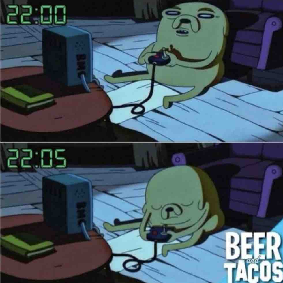 Guarromantico_'s tweet photo. Cuando quieres jugar después de un largo día de trabajo. https://t.co/nM4lwxG8ma