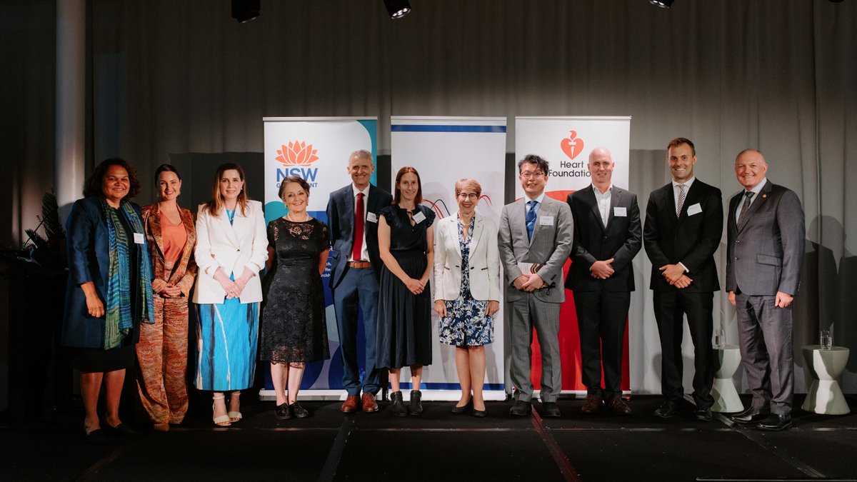 What an incredible evening of celebration at @NSWCVRN Showcase and Ministerial Awards ceremony last night. It was a privilege to host First Nations heart health: Healing and strength for the future. @MedResearchNSW @heartfoundation @HRIAust @Sydney_Uni @georgeinstitute