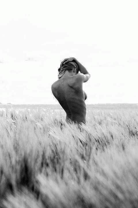 EsRo123's tweet image. "Que el cielo exista aunque nuestro lugar sea el infierno"...

Jorge Luis Borges