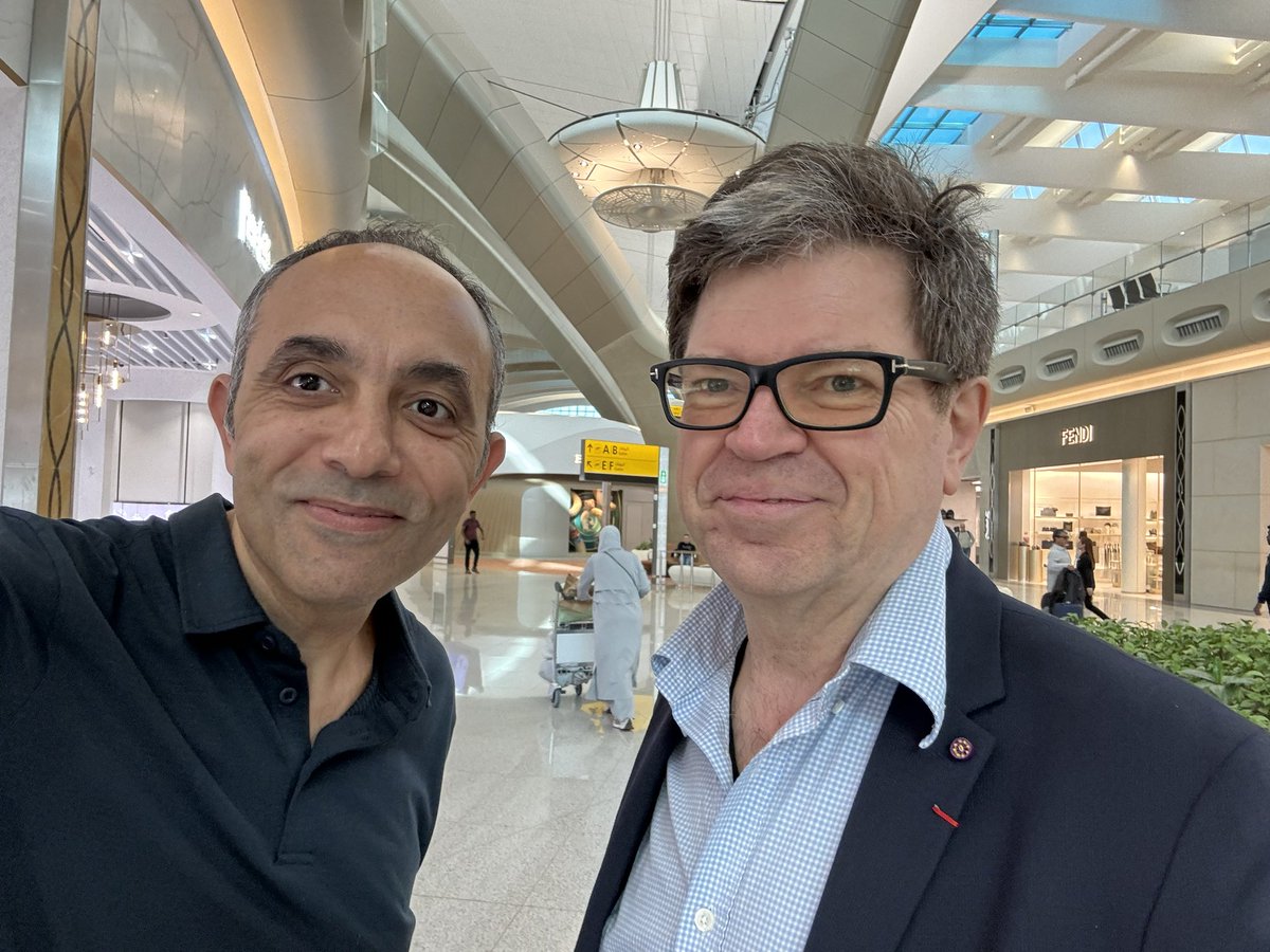 Am not one that posts selfies ever! But just had a fan boy moment with @ylecun , the very humble @Meta chief scientist. Briefly discussed Sora, Groq and what’s coming next in AI progress. Exciting times all around.