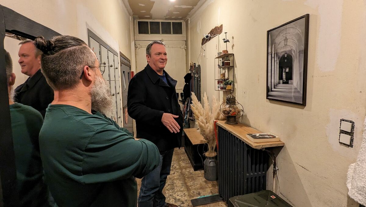 À La Réole, les habitants invitent le maire à prendre l'apéritif : "ça permet de signaler des problèmes"
➡️ l.francebleu.fr/H3is