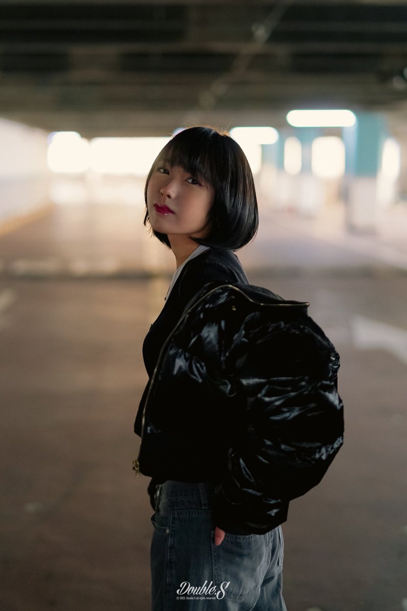 double_s2018's tweet photo. 봄을 기다리며...
Copyright 2024. Double.S All Rights reserved.
#streetphotography #portrait #photography https://t.co/YnCCyHaZKW