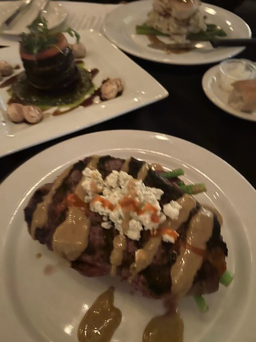 Sunday funday in central California   (not pictured: mango rosemary sorbet) https://t.co/gWvVLbPFlm<a href="/tag/datela"class="tags"><span>#datela</span></a><a href="/tag/dateoc"class="tags"><span>#dateoc</span></a>