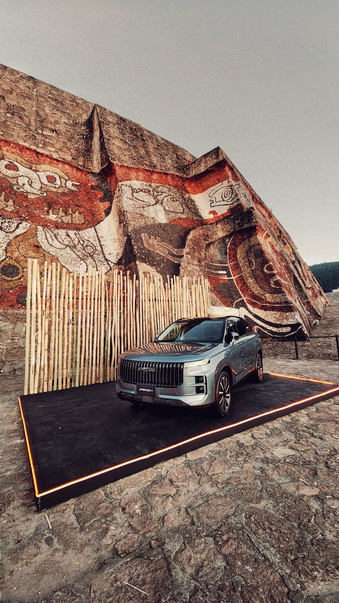 MarioCastilloMX's tweet image. Aquí te cuento todo sobre la llegada de @Jaecoo_MX con su primer producto el Jaecoo 7 con tres versiones; pero hasta el próximo miércoles podremos manejarla 🇲🇽
-La marca china Jaecoo nace por fin en México y a nivel global. Esta división compartirá piso de ventas con Omoda pero…