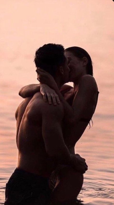 joyfulheart0305's tweet photo. Having you is all
I ever wanted. ❤️🌹 https://t.co/7ng2DZhzop