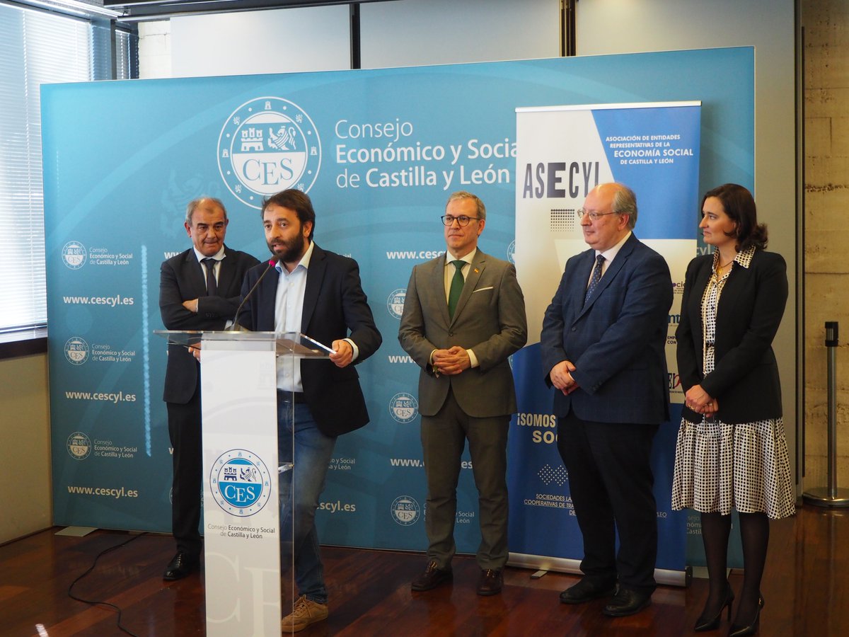 El avance imparable del #TercerSector: Presentada la #Asociación de Entidades Representativas de la #EconomíaSocial de #CastillayLeón ow.ly/SKPF50QF45J <a href="/cescyl/">CES Castilla y León</a> <a href="/CEPES2/">CEPES</a> <a href="/jcyl/">Junta de Castilla y León</a> <a href="/FEACEM_CYL/">FEACEM CYL</a> <a href="/aemtacyl/">Aemta</a> <a href="/Coops_Owen/">OWEN · Cooperativas de Trabajo de Castilla y León</a> <a href="/uctava/">Unión de Cooperativas de Trabajo de Valladolid</a> <a href="/ulecoop/">ulecoop</a> <a href="/Feclei/">FECLEI</a>