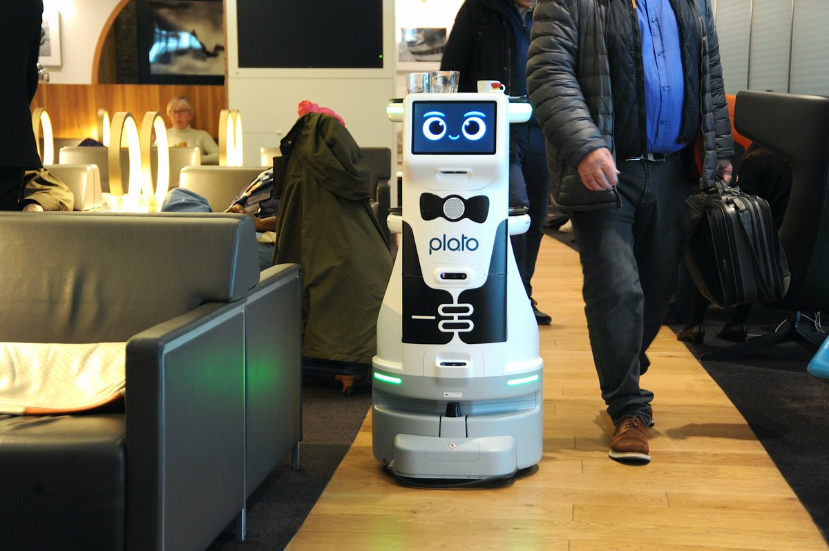 L’aéroport de Lyon expérimente les robots de service : « C’est rigolo, il a l’air humain » ➡️ l.leparisien.fr/gv3B