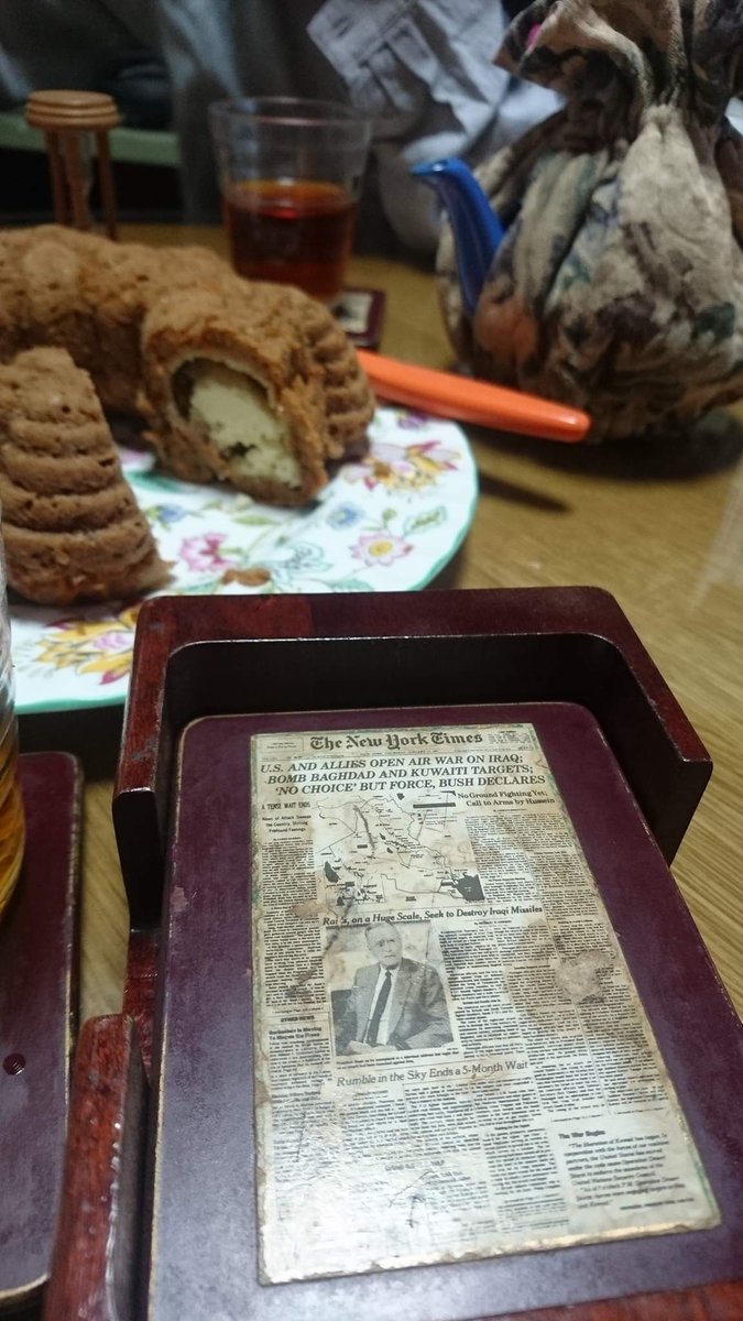 ujongdong's tweet photo. @kulinersurabaya Sebuah rumah yang sama sekali ndak mirip toko,  Jeju sendiri terkenal sebagai daerah penghasil wortel di Korea Selatan. Hand made, perhari hanya mampu menghasilkan beberapa cake, siang dikit bakal kehabisan. Terbaik yang pernah kucoba https://t.co/8GjMFcSkuj