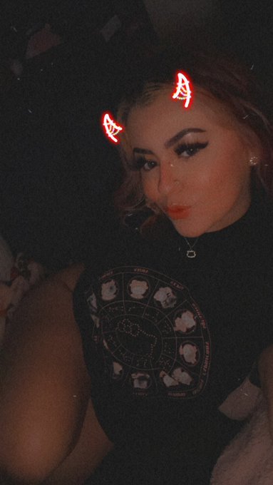 late night vibes https://t.co/cHaHblQtET