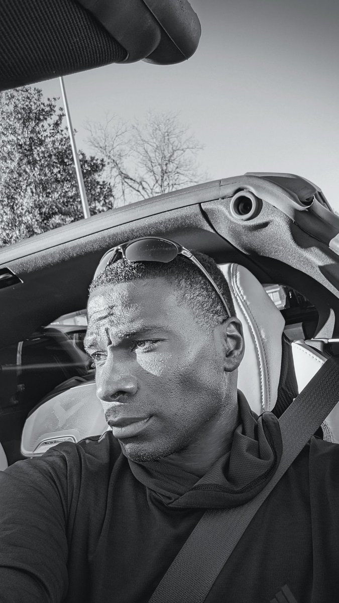 jessenetwork's tweet photo. Driving. Contemplating. Scale.
#Tennis #Athletics #Success https://t.co/ZhdrwEuanf