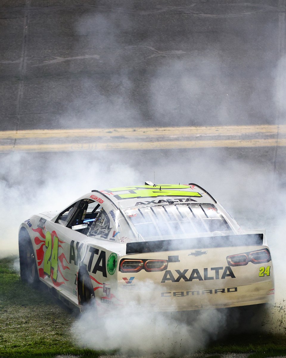 NASCAR tweet media