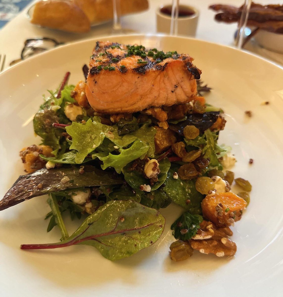 Jennifer Cabe tweet media