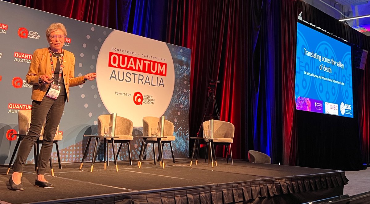 QUBIC Deputy Director and @ARC_EQUS translation Director Halina Rubinsztein-Dunlop giving a fantastic talk on overcoming the #valleyofdeath in #quantum #innovation at @SydneyQuantum’s Quantum Australia. Getting quantum into the real world!!