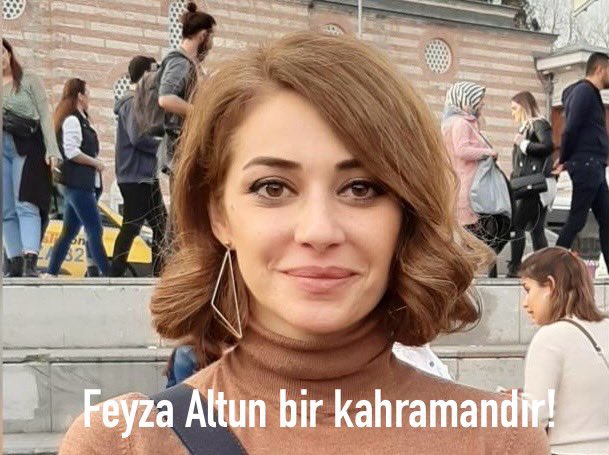 #SONDAKİKA | Feyza Altun, 'Halkı Kin ve Düşmanlığa Tahrik Ettiği' iddiasıyla tutuklama istemiyle Sulh Ceza Hakimliğine sevk edildi..

#ŞevkiYılmazTutuklansın 
Hatay’da
#FeyzaAltunSerbestBırakılsın 
#FeyzaAltun 
Mesut Özil
Lütfü Savaş
#borsakahini 
Şaban Sevinç