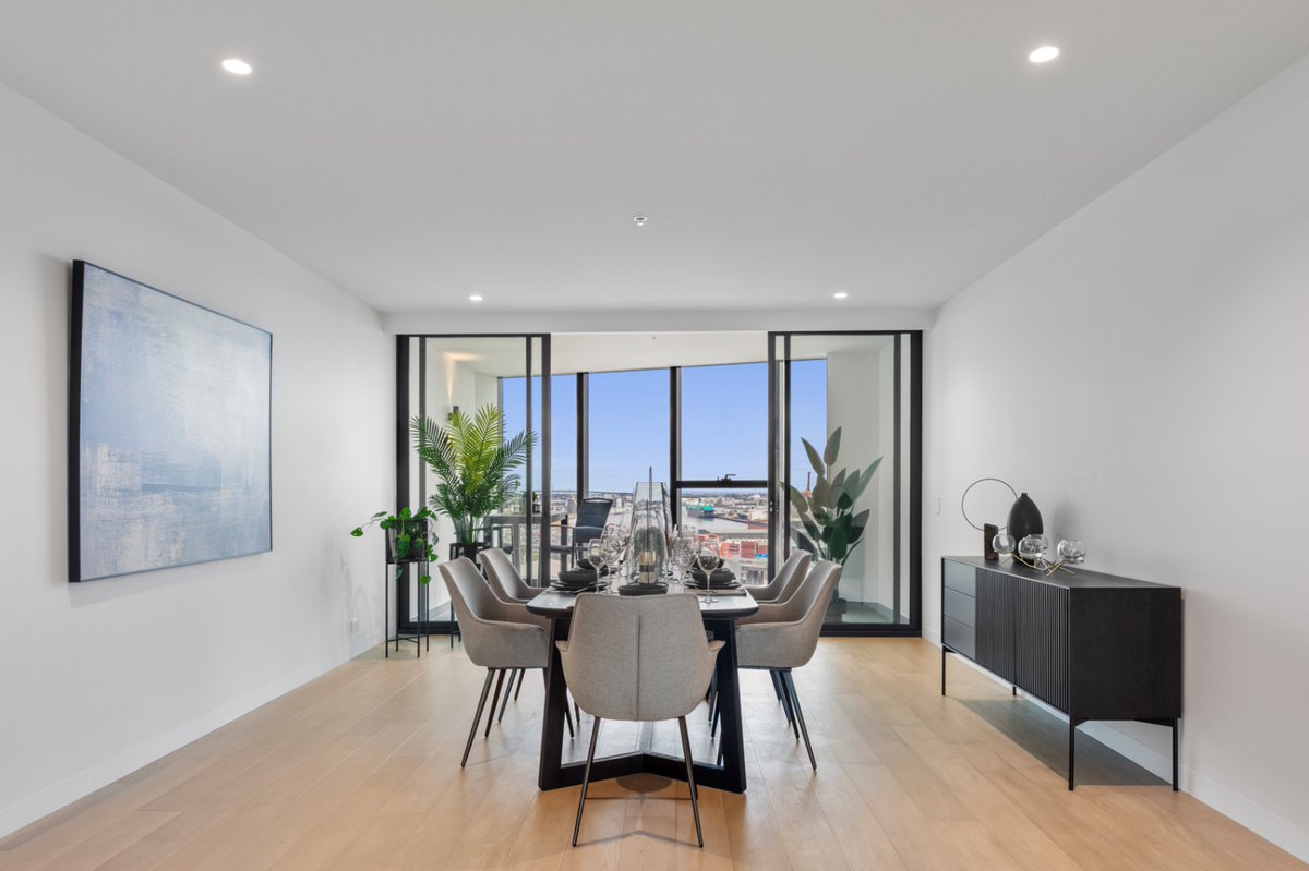 metropropertie's tweet photo. Explore Your Dream Home in Docklands!
📍 DOCKLANDS, DOCKLANDS VIC 3008 
🛏️ 2 Beds 🛁 1 Bath 🅿️ 1 Parking 
🔑 Brand-new &amp; move-in ready! Don't miss out! 
🔗 Property link: https://t.co/64w5ruL9X6
📲 Call 0450-878-532 
#dreamhome #realestate #PropertyInvestment #HomeOwnership https://t.co/LfYQtTZsHh
