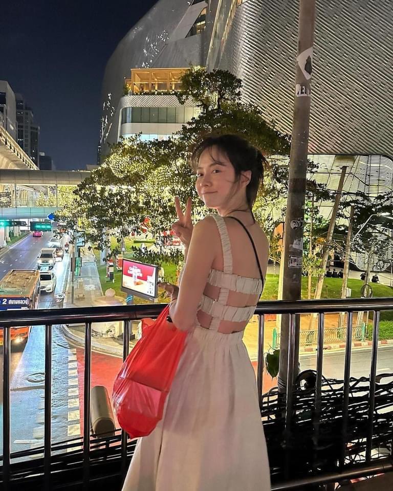 SongjihyoFamily's tweet photo. ซงจีฮโยอัพเดท Instagram ค่ะ( พี่เขาเซ็กซี่มาก🥰🥰
📎:https://t.co/64rzy0hHbL
#송지효 #ซงจีฮโย #SongJiHyo #SJHT #SongJiHyoFamilyTH https://t.co/xWd0RfUAn8
