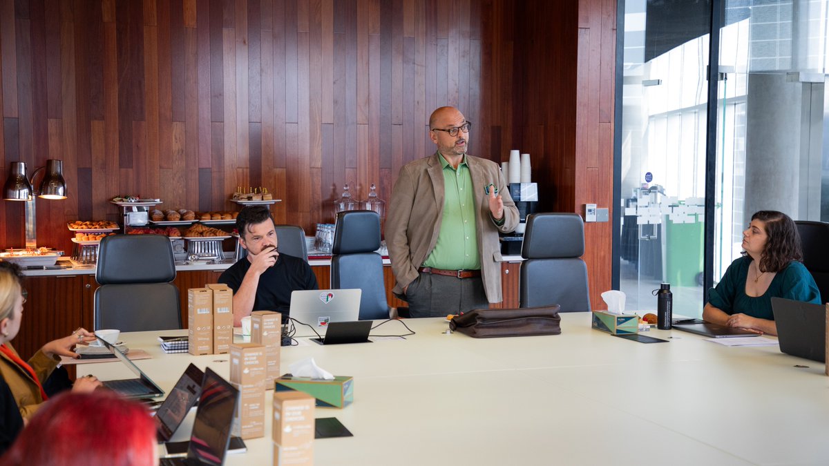 We are getting started with day one of the AIMS Theory and Method Institute: Writing for the Public and Policy @NUQatar. This year’s institute features Faculty Instructors, including @marcowenjones, @LinaKhatibUK, and Jamal Mahjoub. Stay tuned!