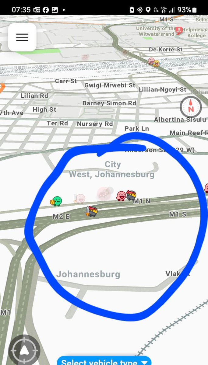 Abramjee's tweet photo. M1 near Gold Reef, JHB: five armed men reportedly in traffic robbing motorists.

#CrimeWatch https://t.co/kkBNACDSGW