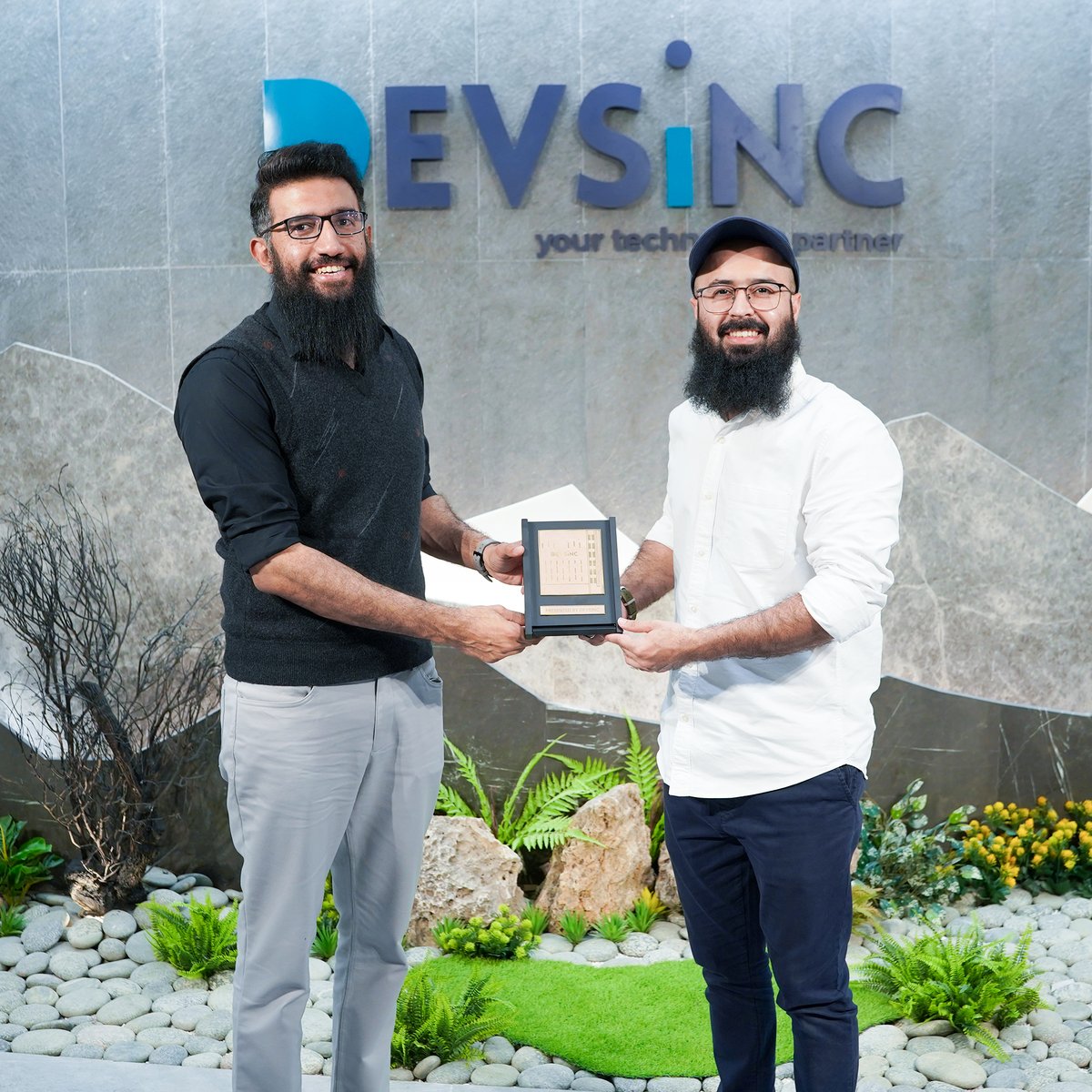 Devsinc (@devsinc) on Twitter photo We were honored to host Mr. <a href="/TuahaJalil/">Tuaha Ibn Jalil</a> for a thought-provoking session facilitated by the <a href="/youthclubpk/">Youth Club</a> Club focusing on the profound theme of Connecting with Allah in Times of Despair and Challenges.
Tauha masterfully guided the audience through a transformative journey of We were honored to host Mr. <a href="/TuahaJalil/">Tuaha Ibn Jalil</a> for a thought-provoking session facilitated by the <a href="/youthclubpk/">Youth Club</a> Club focusing on the profound theme of Connecting with Allah in Times of Despair and Challenges.
Tauha masterfully guided the audience through a transformative journey of