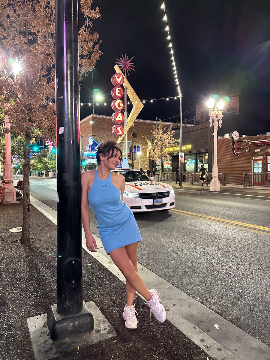 Work and Travel programı öğrencimiz Dilay Uzun’dan kareler🤩

Bir an önce yola çıkmak için bizimle iletişime geç!
☎ 0212 244 50 05
🌐 unitedtowers.com

#workandtravel #watusa #workandtravelusa #wehelpyouliveit #wat2024 #workandtravel2024 #trwat2024