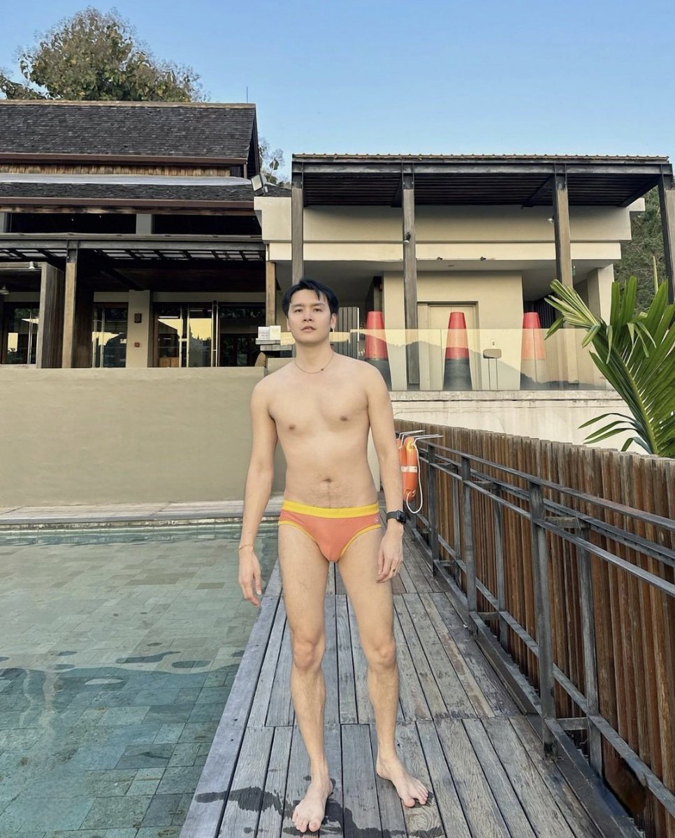 NOXXwear's tweet photo. #noxxfan @alexdefoxy กับ Noxx Swim Briefs สี Nude Orange กุ๊นเหลือง ขอบคุณมากคับ 🧡💛

ช้อป @noxxwear ได้ที่ LazMall/ Shopee/ LineOA: @noxxwear /noxxwear.com/ Siam Paragon แผนกชั้นในชาย (ลด 10% ทั้งเคาน์เตอร์)

#noxxwear #noxxswimwear #swimbriefs #swimshorts #swimwear https://t.co/0XsvipdLXm