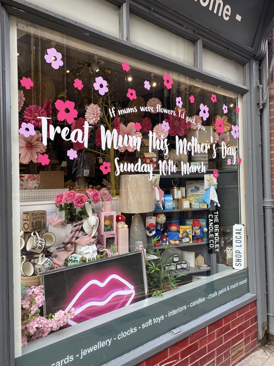 Mother’s Day 2024 has launched in our stores. 
For beautiful cards and gifts pop in for a mooch or shop online 24/7 
#mothersday #mothersdaygifts #mothersdaycards
#bewdley
#stourport
#shoplocal