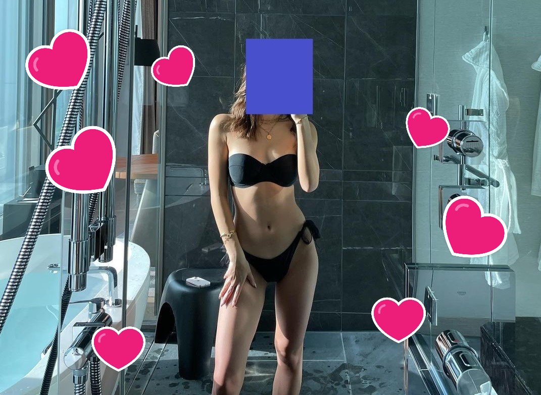 짜잔!~ 지난달에 새로 받은 검사도 인증해요.. 멋진 초대남 있나요??🥰😘 남친은 190 넘는 거구라서 호리호리한 분이 좋을꺼같아요!