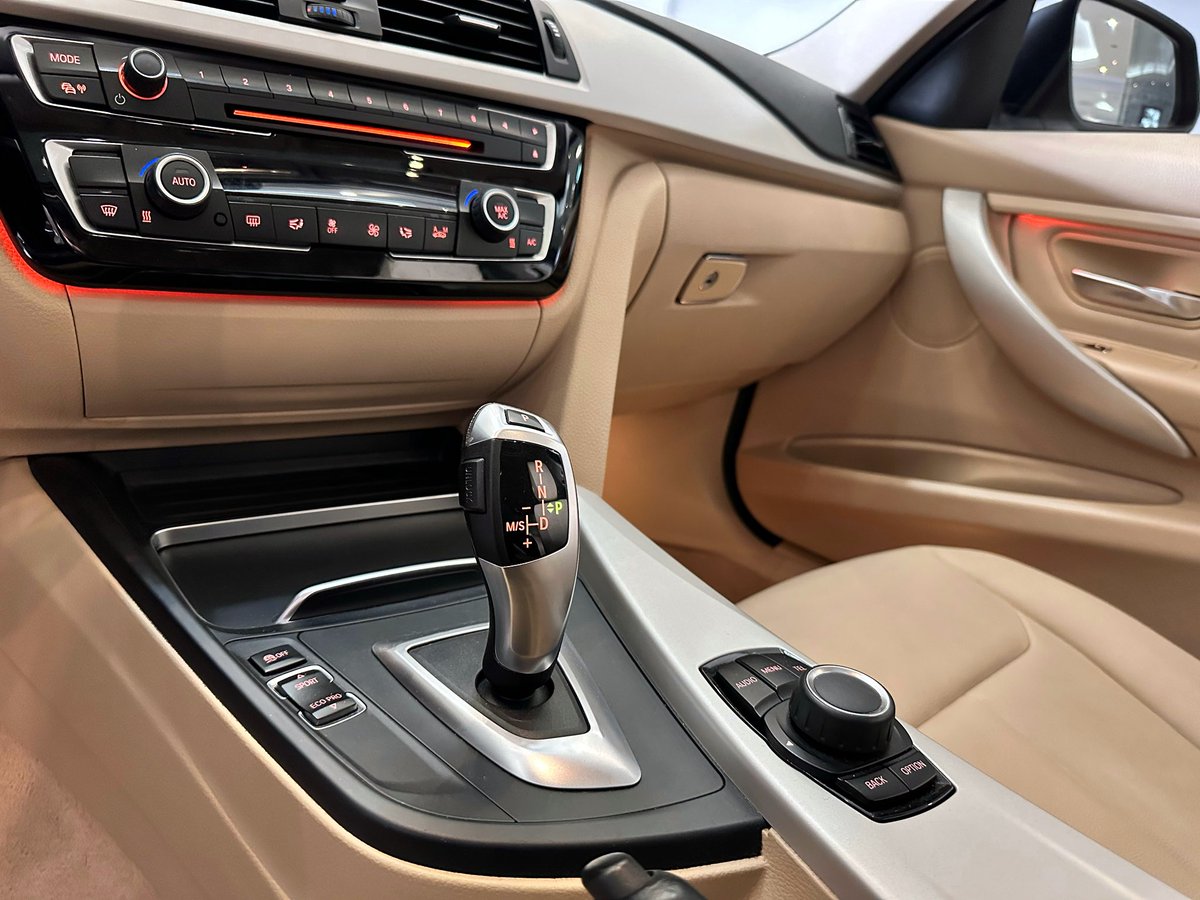 •••EMİRLER•••

BMW F30

#bmw #bmwm #bmw3series #carinstagram #carphotography #carporn #cargram #carshow #automotive #bmwpower #bmwclub #bmwgram #bmwrepost #luxurycars #luxurylifestyle #carspotting #emirlerotomotiv #emirlerotomotivizmir #emirlerizmir #emirlererengroupinşaat