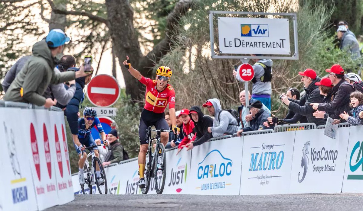 Classic Var tweet media