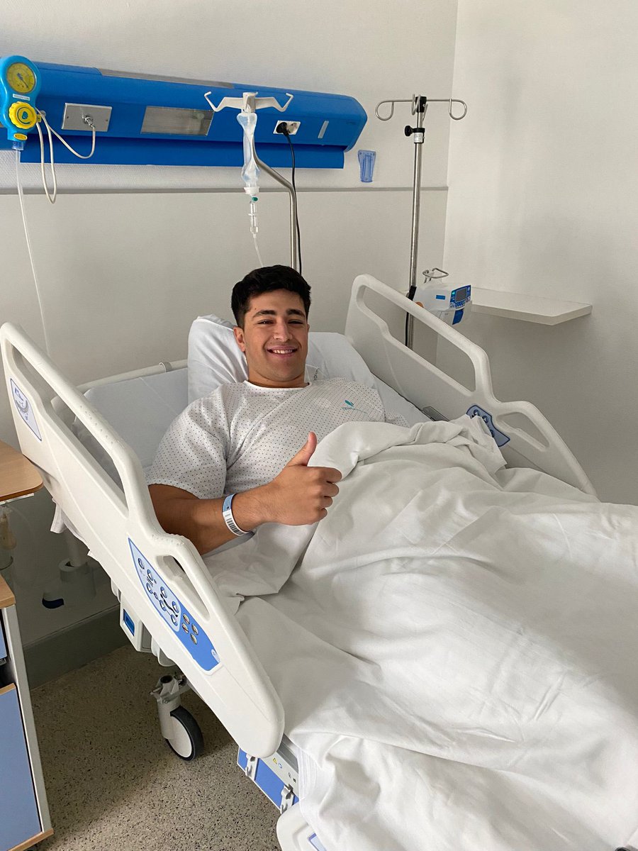 ➡️ #INFORMACIÓN:

Nuestro jugador Victor de Tena ha pasado por quirófano por su lesión de rodilla.

Desde el CF Campanario le deseamos una pronta recuperación y esperamos que vuelva pronto con el equipo 💪🏻

#vamoscampa🔴🔴