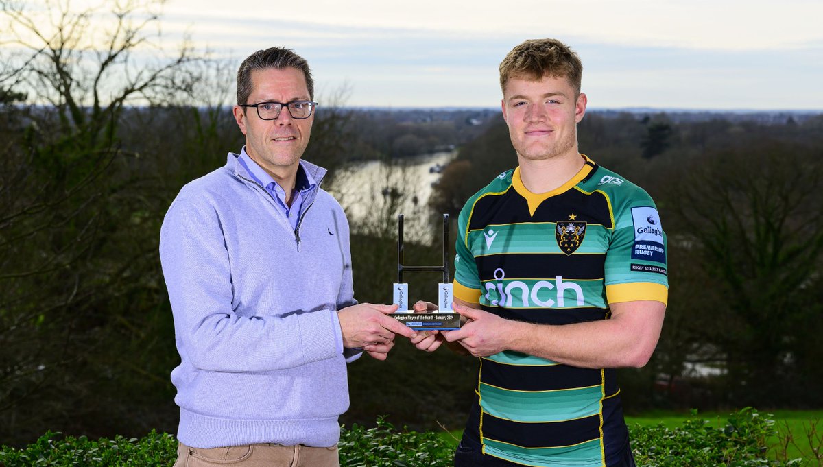 Congratulations to @SaintsRugby Fly Half Fin Smith for being named the Gallagher Player of the Month for January 🏆 @premrugby | @ugomonye | #GallagherPrem