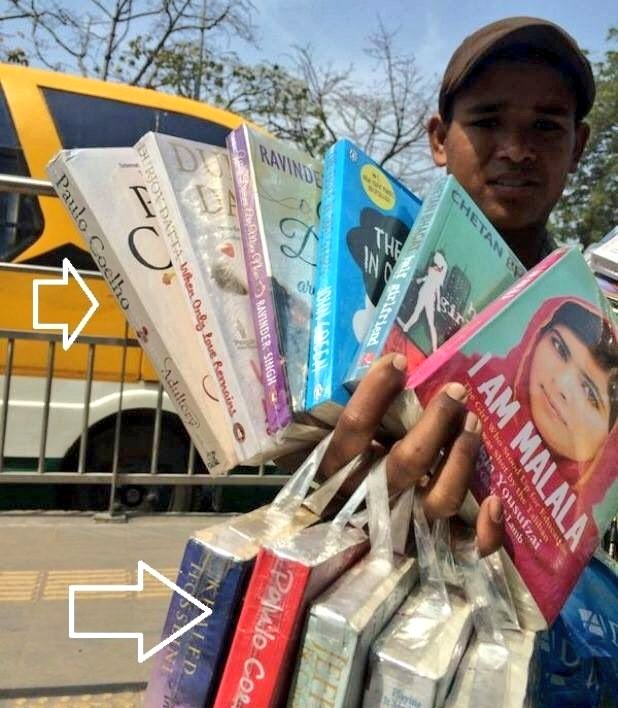 jornalnota's tweet photo. POLÊMICA! 🚨 Paulo Coelho posta foto de seu livro pirata sendo vendido nas ruas e escreve: 

"Alguns chamam isso de 'pirataria'. Chamo isso de medalha para qualquer escritor que entende que não há recompensa melhor do que ser lido"

O que você acha? https://t.co/YHEKNZ4J3j