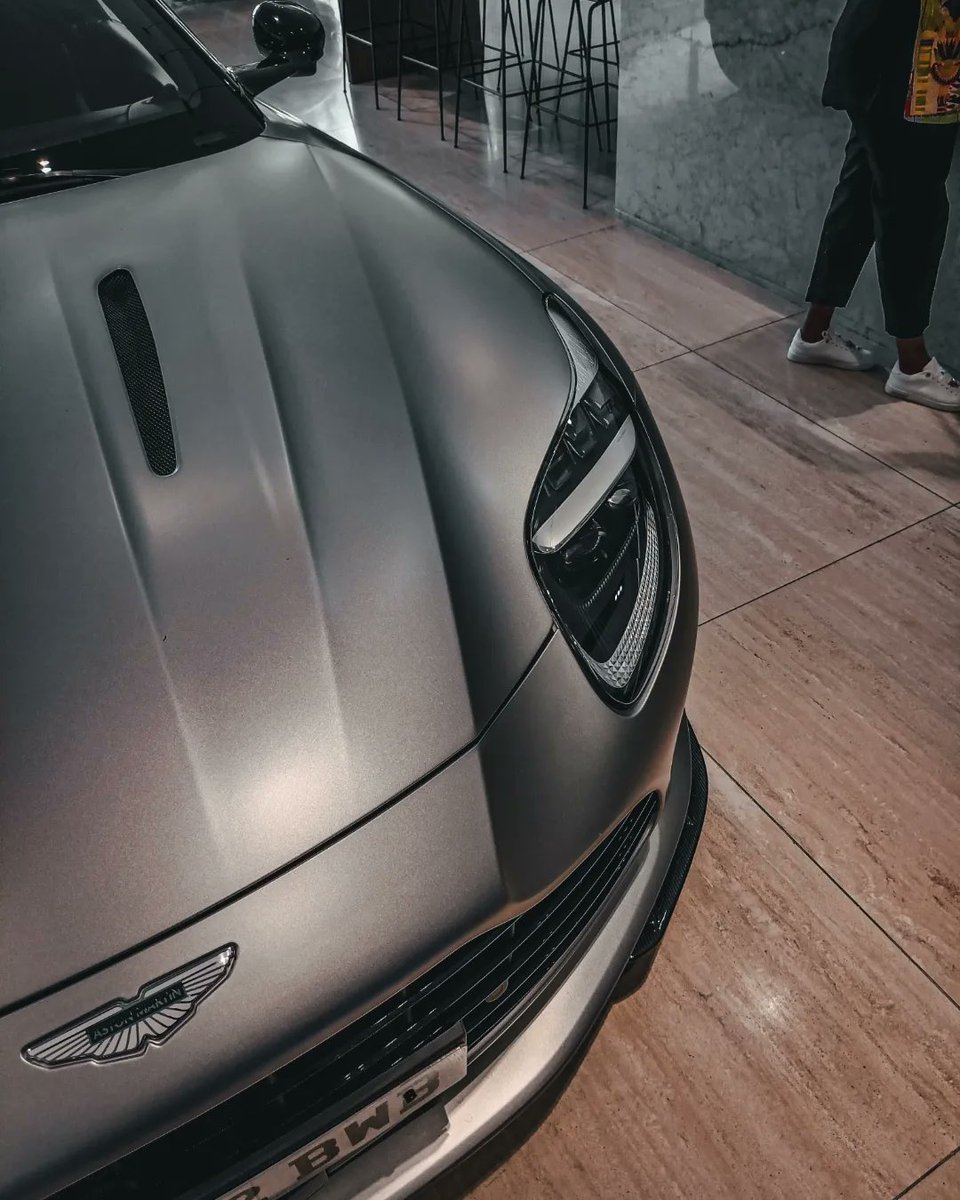AutogramW's tweet photo. Aston Martin DB12 coupe
Powered by:
4.0l twin turbo m177 V8
671 Horsepower
800 Nm of Torque
8 Speed Torque Converter Automatic
With Lauch Control
Rear wheel drive
0-100kph in 3.5 seconds
325 Kph Top Speed Unlimited
#astonmartin #db12 #db12volante #autogram_ww https://t.co/dD4OS8UujZ