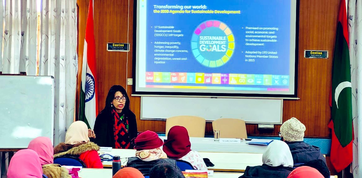 Happy to be back in @LBSNAA_Official & @NCGG_GoI #Mussoorie for sharing 🇮🇳#SDGLocalisation journey & #MultidimensionalPovertyIndex done with @ophi_oxford with senior civil servants of the #Maldives ! Amazing level of interaction & experience sharing !!