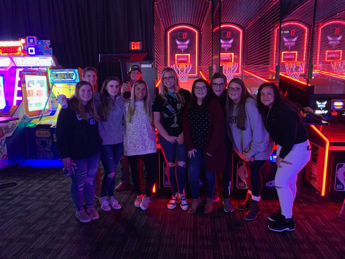 AgEd_With_SB's tweet photo. In honor of National FFA week: Alumni! So glad to have worked with some of the best students ever! Enjoy this little throwback! 💙#FFAWeek @NCFFA @dcsnc https://t.co/VHyyCp8FxF