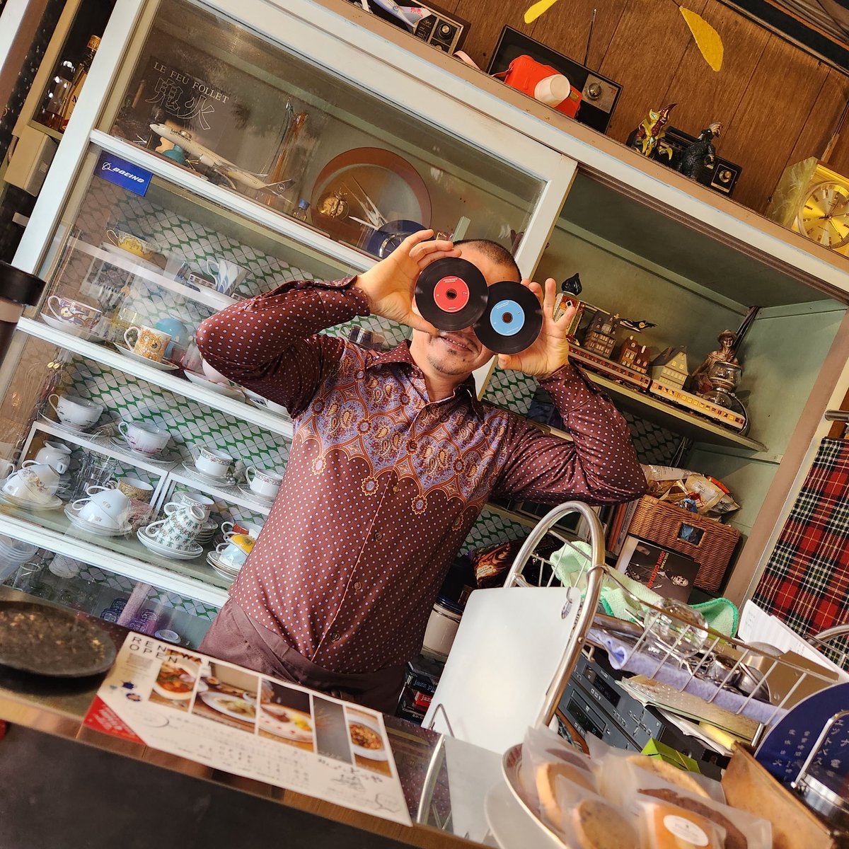 KumichanMos's tweet image. 今日は こちらでも
アイスコーヒー😁🌀🌀
#ESCS
マスター
ネタ考えてくれるの
可愛すぎ🥰