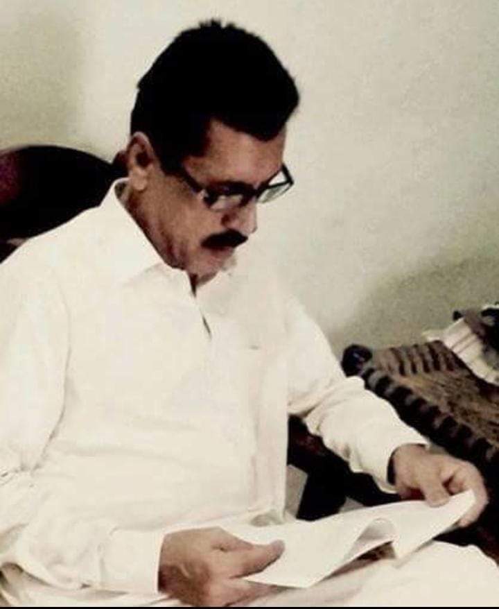 لاکھوں بنگالیوں کا قاتل بھٹو زندھ ہوسکتا ہے تو اپنے وطن سے محبت کرنے والے ، اپنے وطن کی آزادی اسکی نجات کے لیے جدوجھد کرنے والے ہدایت لوھار نہیں؟
 اب سچ یے ہے کے تم کتنے ہدایت ماروگے 
ہر گھر سے ہدایت نکلے گا۔
#StateKilledHidayarLohar