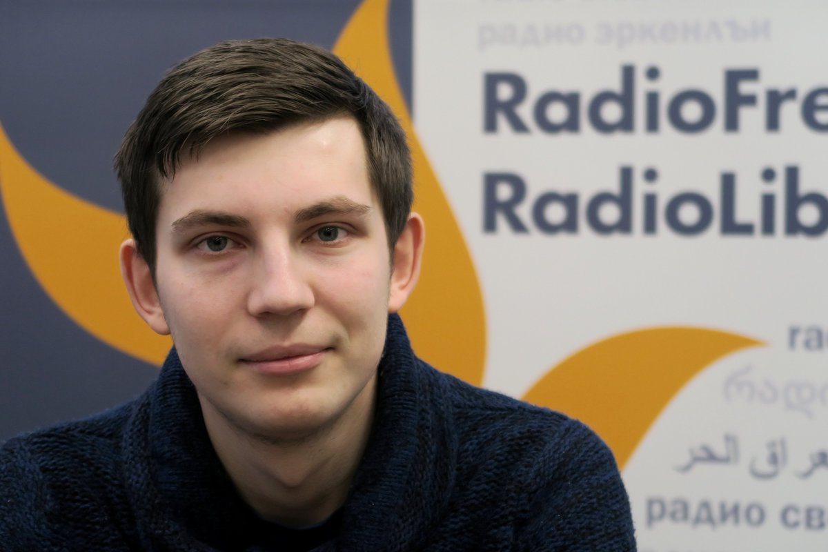Déjà 1 an sans aucune nouvelle de l'ancien collaborateur de <a href="/RFERL/">Radio Free Europe/Radio Liberty</a> Ihar Losik, condamné à 15 ans de prison au #Bélarus : RSF condamne sa détention au secret et appelle à sa libération et à celle des 38 autres journalistes derrière les barreaux. #FreeIhar 👇rsf.org/fr/rsf-d%C3%A9…