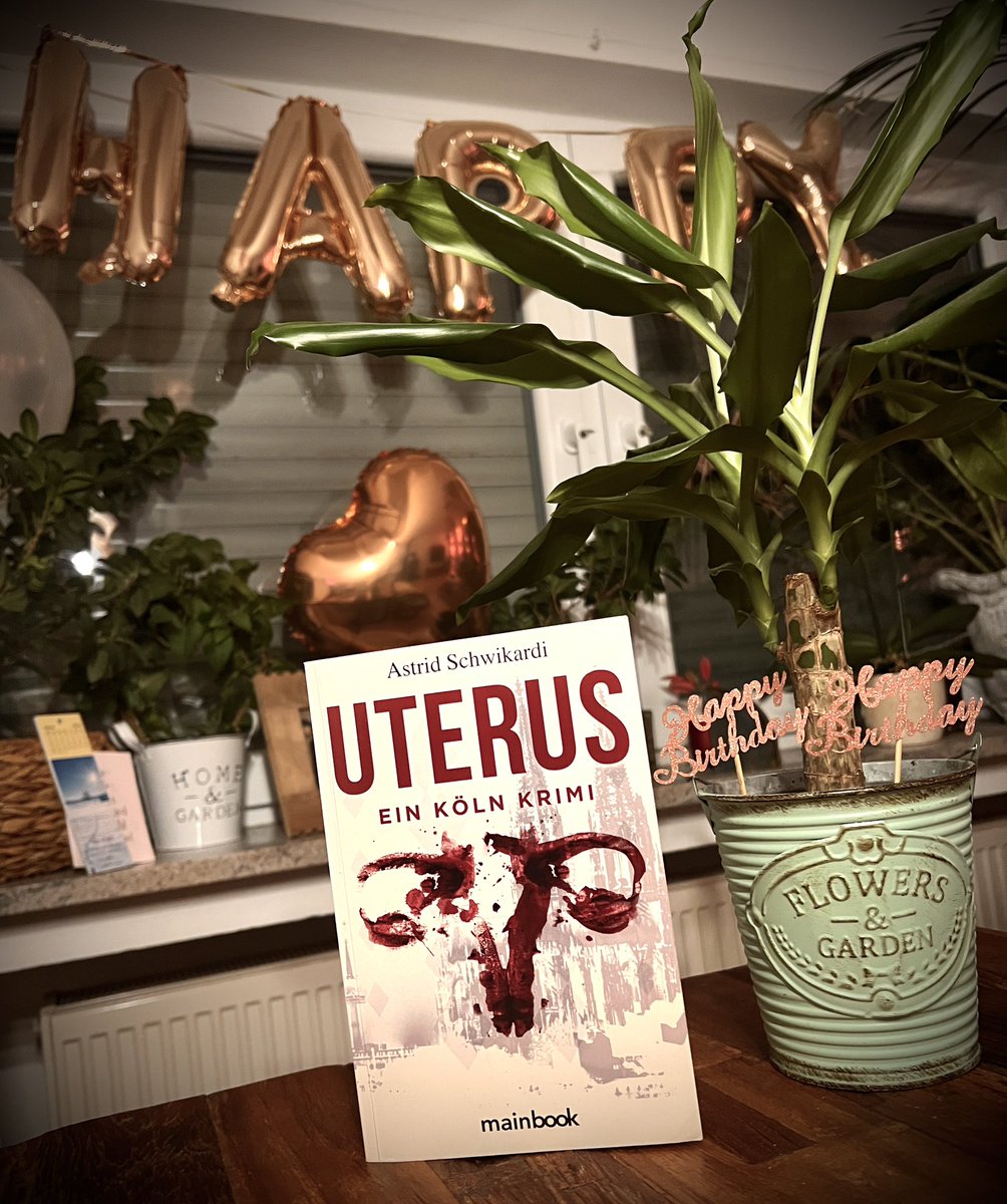 Das Warten hat bald ein Ende! 
Im August 2024 erscheint endlich der vierte Band meiner Kriminalreihe um den Kölner Ermittler Mark Birkholz „Genius - Ein Köln Krimi“ - Hochspannung garantiert!
#bücher #neuheit #buchtipp #buchempfehlung #booktok #bookstagram #thrillerbooks