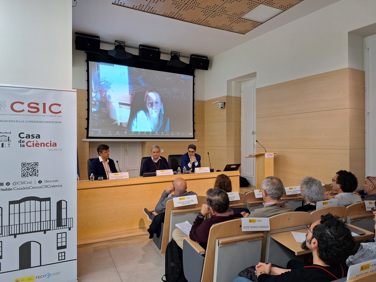 CSICval's tweet photo. Comienza la presentación de la Conexión @CSIC de Biología Computacional y Bioinformática (@BCBHubCSIC) en la Casa de la Ciència del CSIC en València. Abre la sesión la presidenta del CSIC, @delPinoE. Puedes seguirla en directo.

https://t.co/u5Oi862c3h https://t.co/o3HaCLtn9H