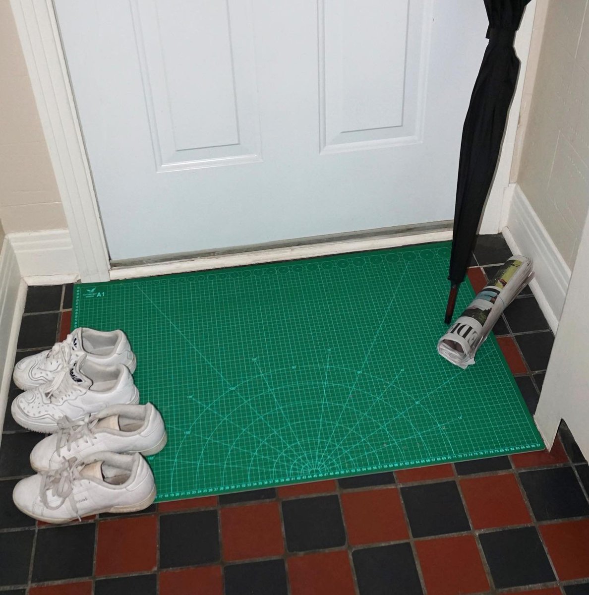 Cutting Mat Carpet by Gab Bois 💚