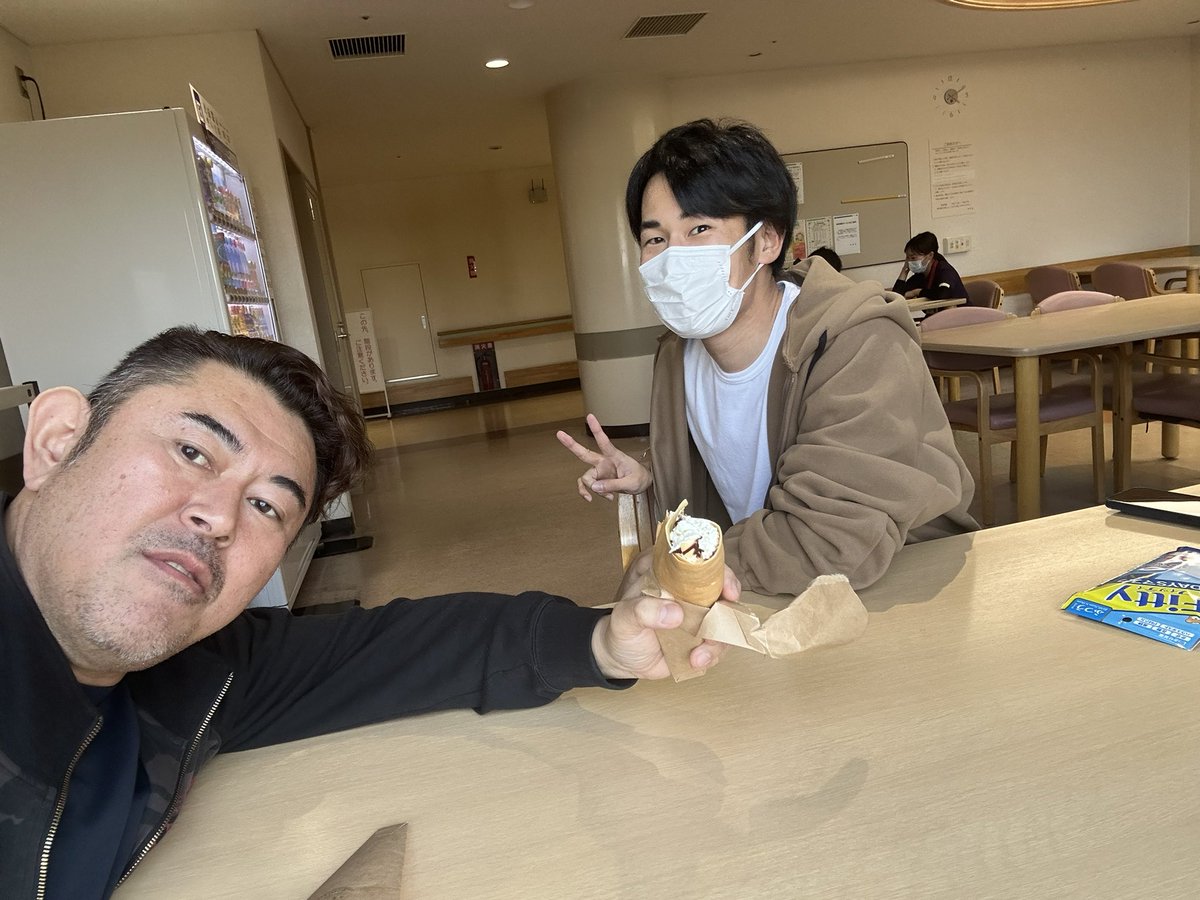 キブン、デ、、サチオ tweet media