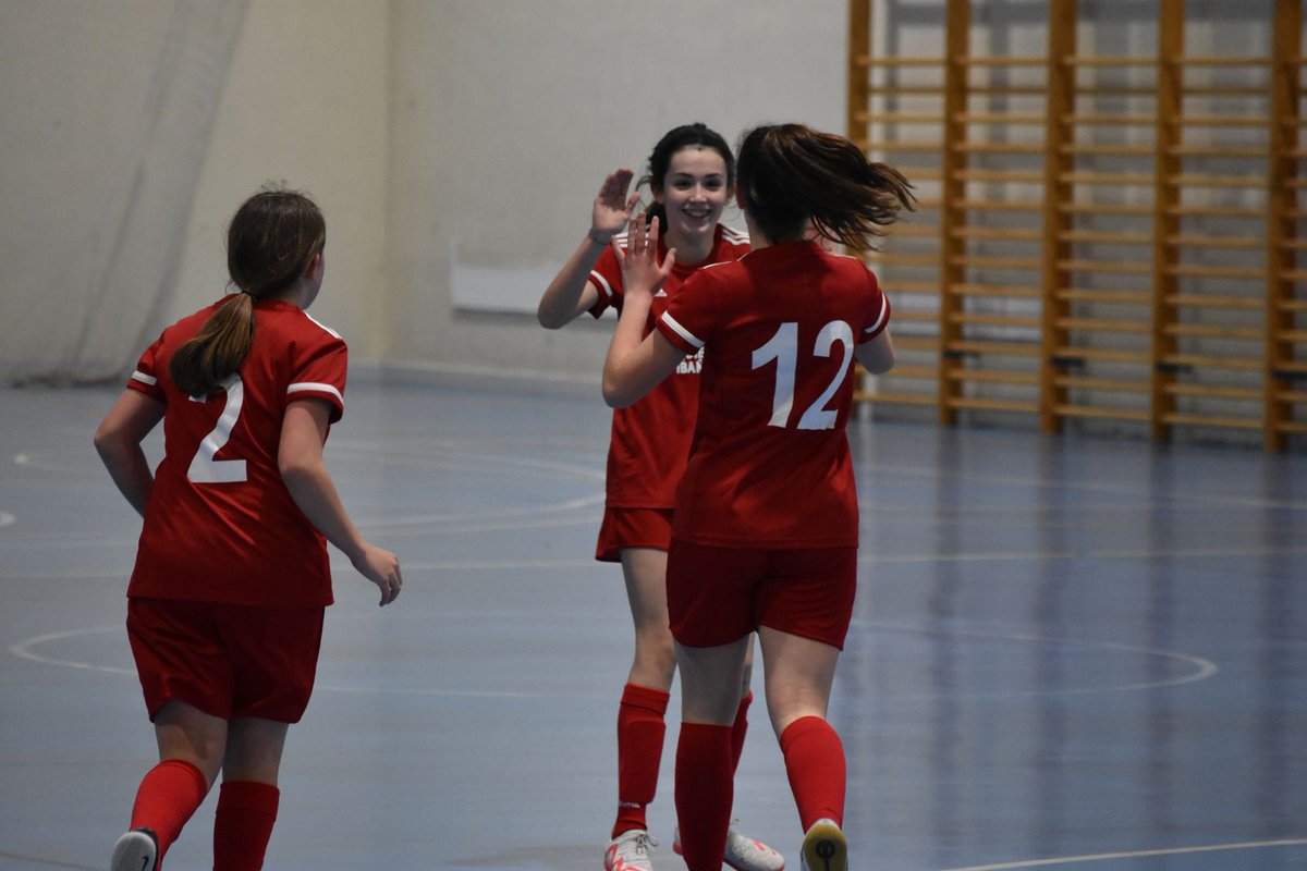 ✅ La selección navarra #sub14 de #FutsalFem se impuso por 0-4 al equipo cadete femenino de <a href="/CDXOTA/">OSASUNA MAGNA</a> en Atakondoa, Irurtzun.

🏆 El combinado de <a href="/JonnyArellano/">Jonathan Arellano</a> prepara el Campeonato de España que le enfrentará a <a href="/FedFutbolCeuta/">RFFCE</a> y <a href="/RFFM_oficial/">RFFM</a>.

🗓️ 6-10 marzo
📍 Galicia