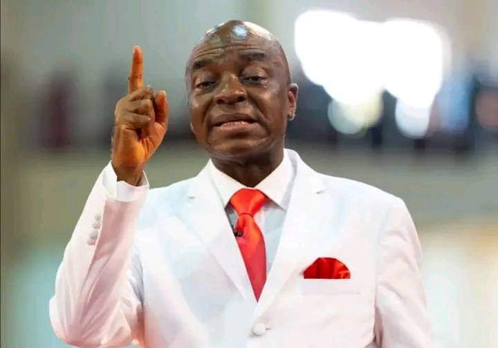 ChurchDigest's tweet image. The siege of misfortune comes to an end in your life!

#BishopDavidOyedepo 
#tuesday #Amen #ChurchDigest 
#PropheticDeclarations 
#ApostlesAndProphets 
#Fortune2024