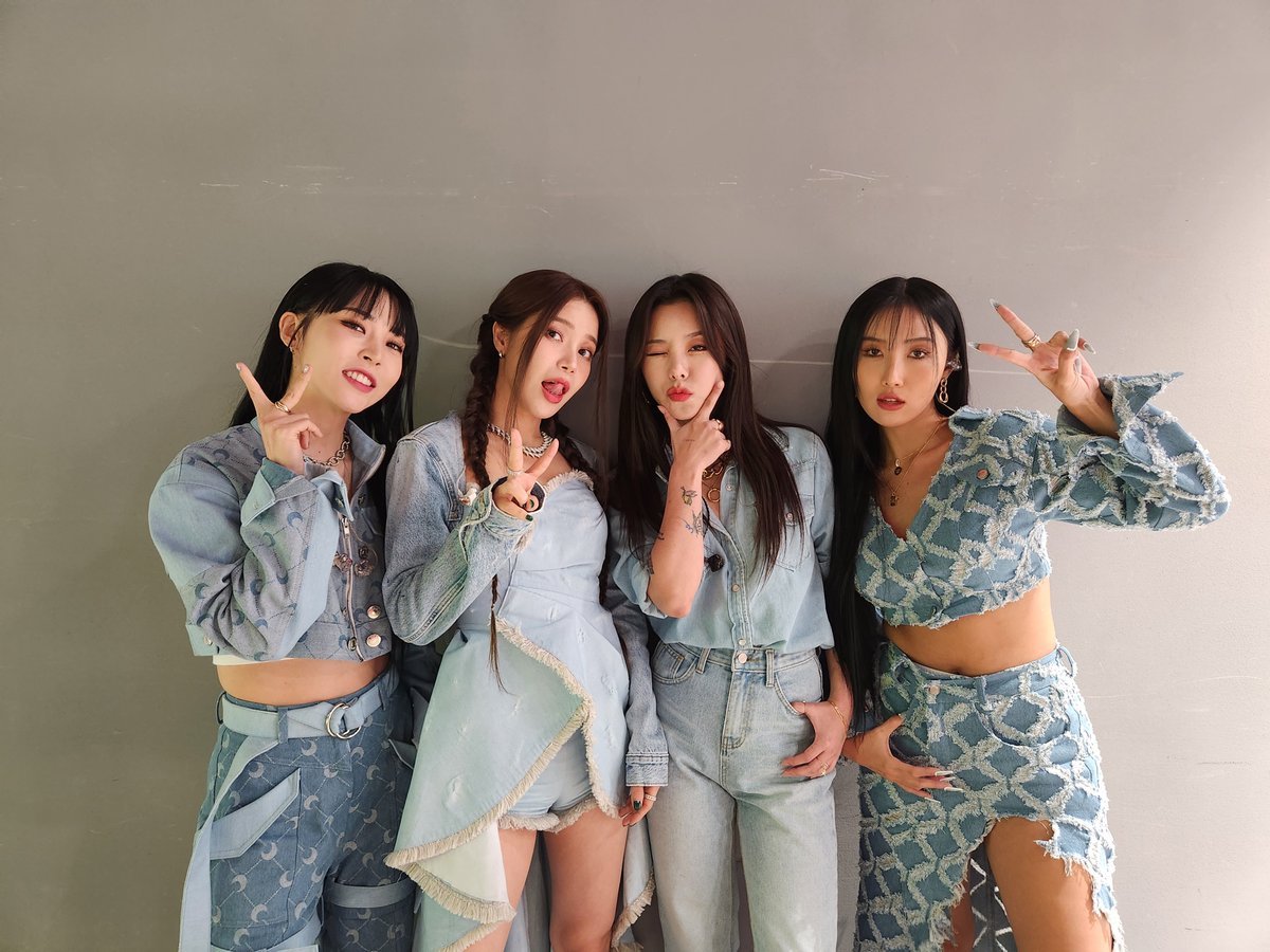 mamamoo_ua's tweet photo. Всім привіт! Ми українська фанбаза присвячена гурту MAMAMOO! 
Відтепер новини публікуватимуться у твітері (x) та нашому телеграмі (https://t.co/0PTUpCX0qY)!
Сподіваємося на вашу підтримку!🥰 https://t.co/6WoRAEjBoX